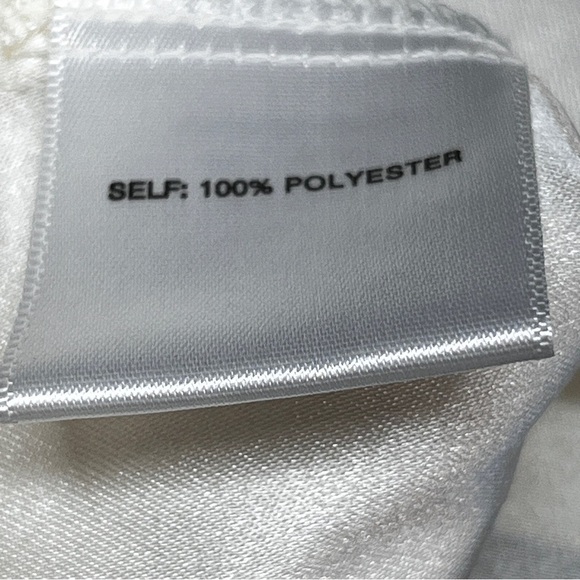 Rose & Olive Blouse M Split Neck Ivory White Silver Heart pin tuck Valentine - Picture 5 of 10